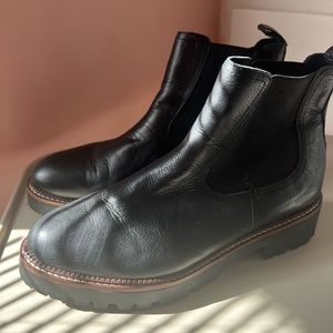 BLACK CASLON LEATHER WATER RESISTANT BOOT - SIZE 9.5